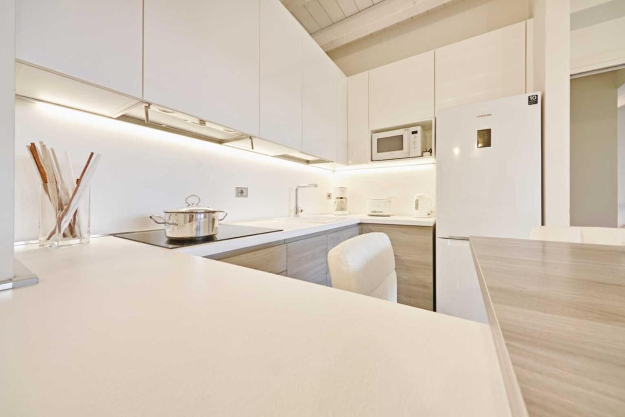 Warda A6 Apartment 데센자노델가르다 외부 사진